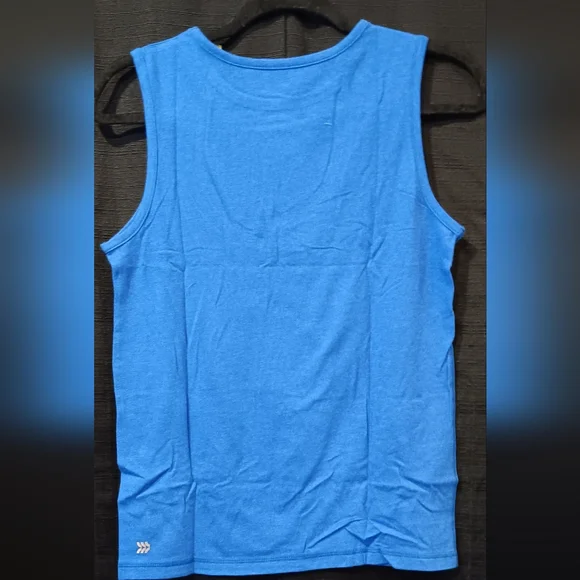 Shirt - Picture 2 of 2